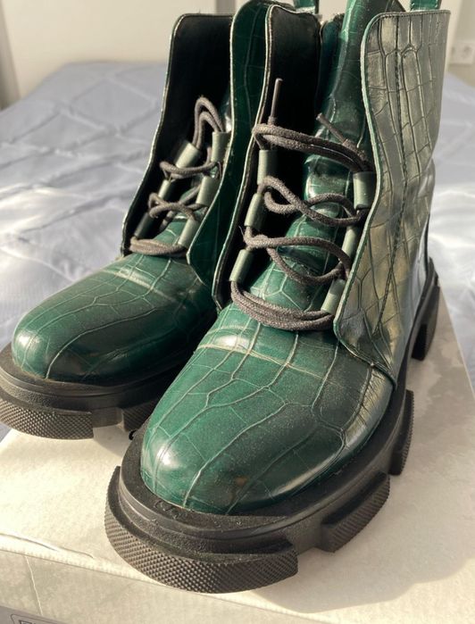 Сапожки осенние