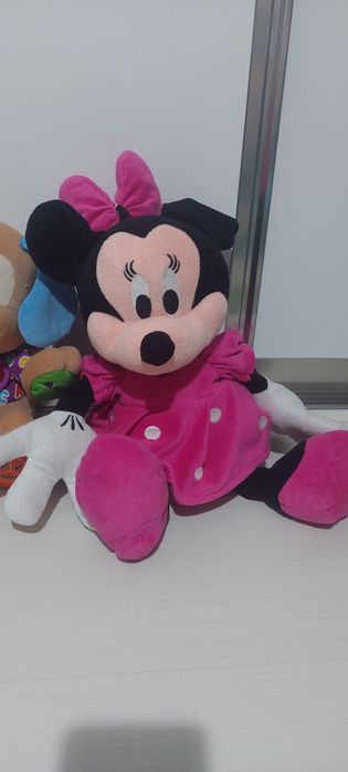 Mickey, Minnie, Burtica si Elefantul cucu bau