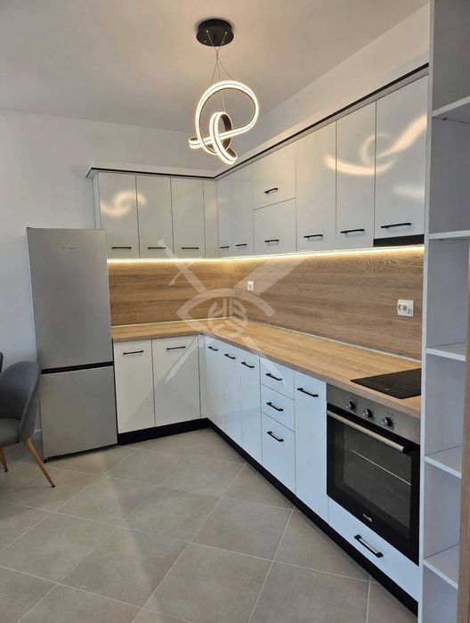 Двустаен апартамент - кв. Тракия - 11902741