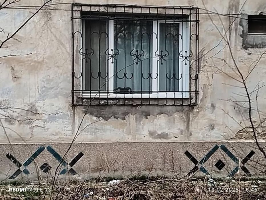 Кибрай марказида 2хона 3хонали килинган квартирамиз сотилади эгасидан