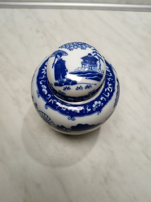 Джинджифилов порцеланов буркан за чай или подправки, двоен капак