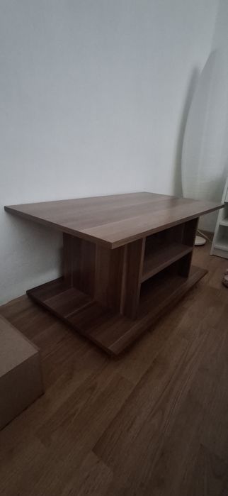 Mobila de vanzare