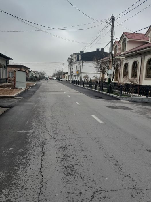 Продаётся 6 сот.7 комнат,5 санузлов (тузель) яшнабад