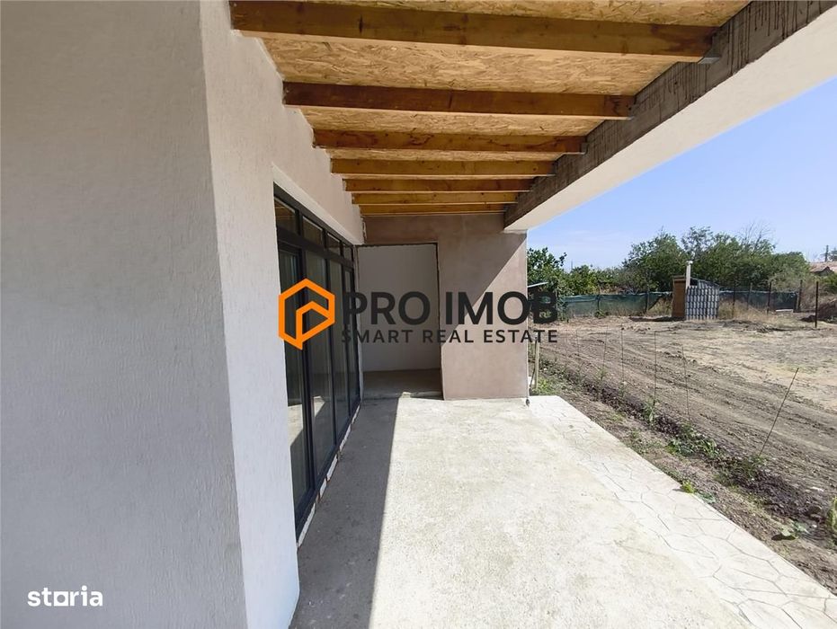 ROSU RESIDENCE | Case noi, stil mediteranean