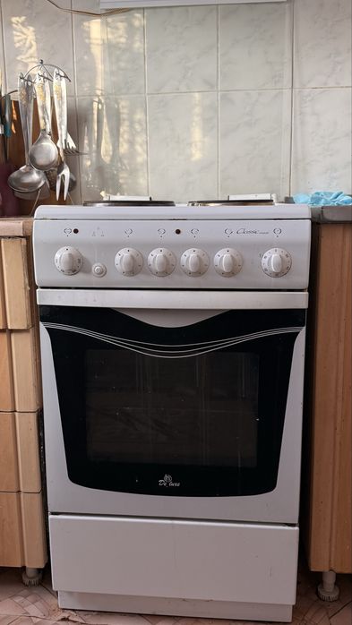 Электроплита Deluxe