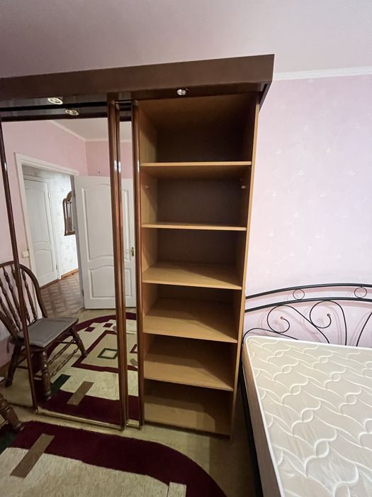 Продам 2 шкафа по 10 тыс
