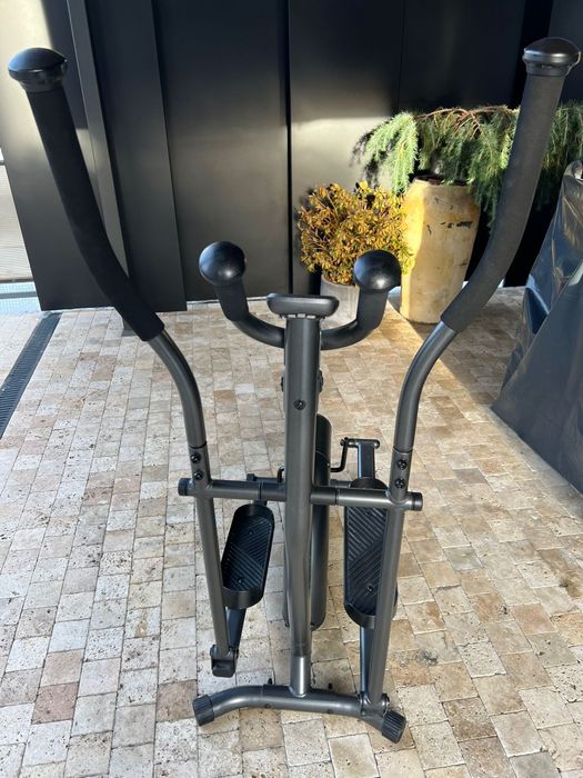 Bicicleta Eliptica Domyos 100