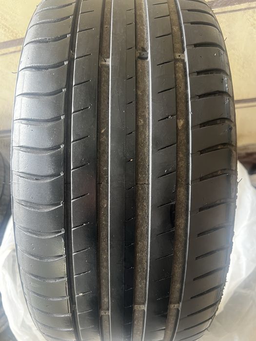 Авто шины.в комплекте