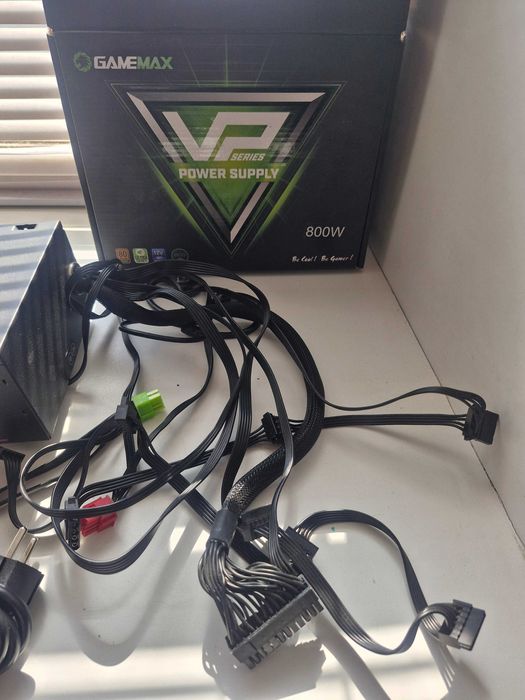 Блок питания Gamemax 800w