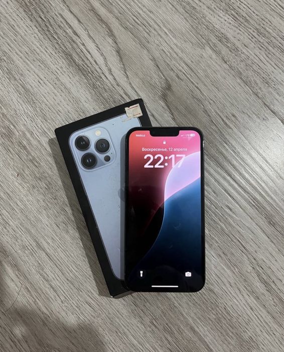 iPhone 13 pro dak kar