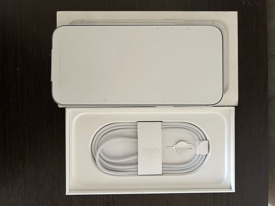 iPhone 17 Pro Max 256 GB EAC Silver Не активированный