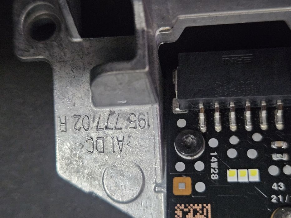 Bec led 195.777 - 02  195.777-01 a6 c7 4g