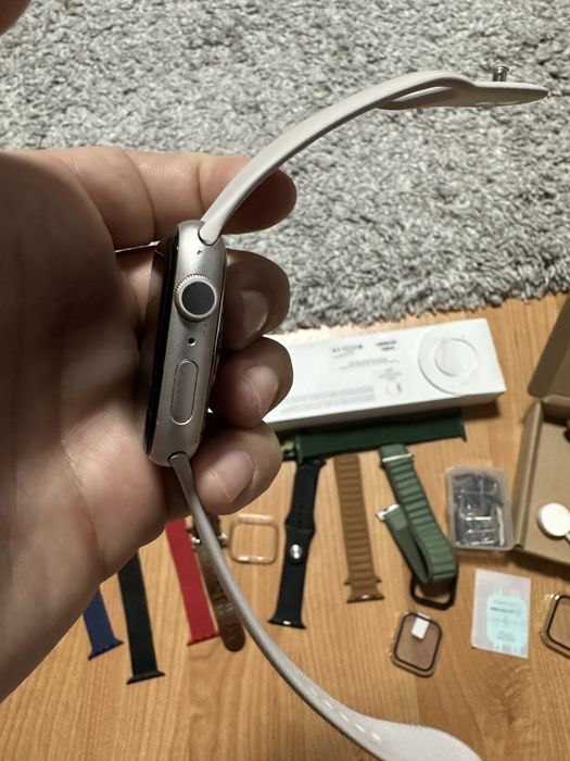 Apple watch seria 7 baterie 90%