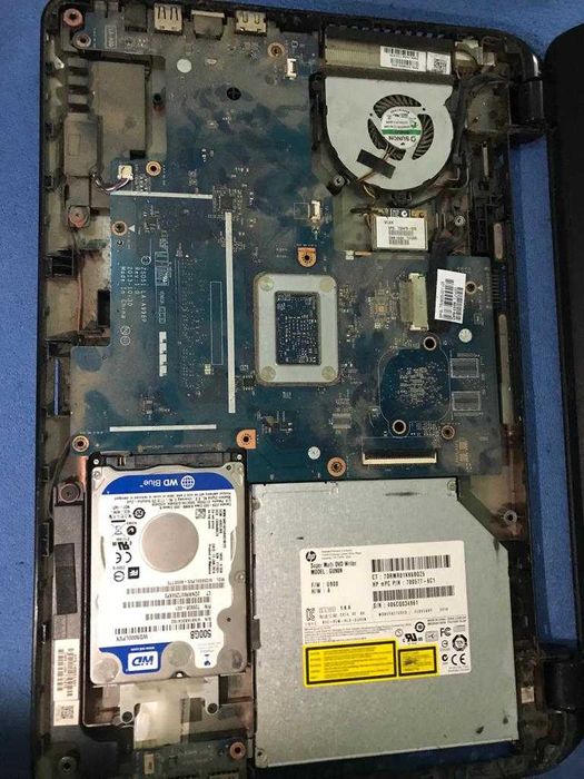 Curățare, diagnosticare, reparare și asamblare calculatoare și laptop