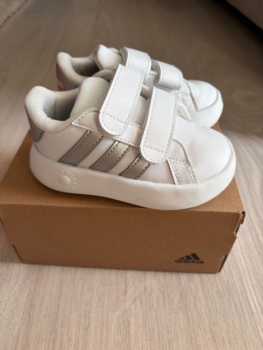 Детски маратонки Adidas