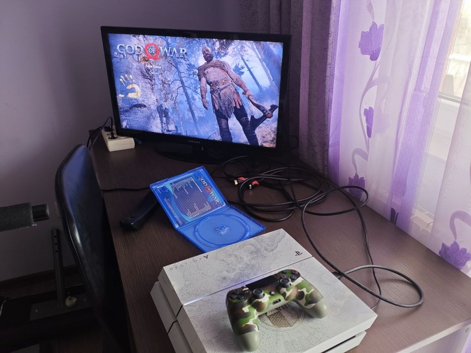 Consola PS4 Playstation 4 Destiny Edition 500gb + maneta + 4 jocuri