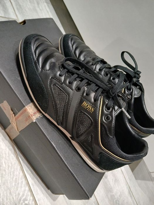 обувки hugo boss