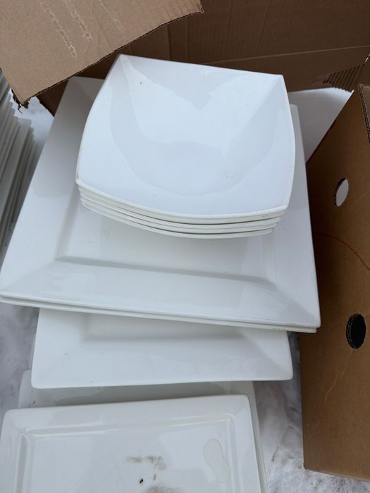 Белые Посуды в хорошем состоянии