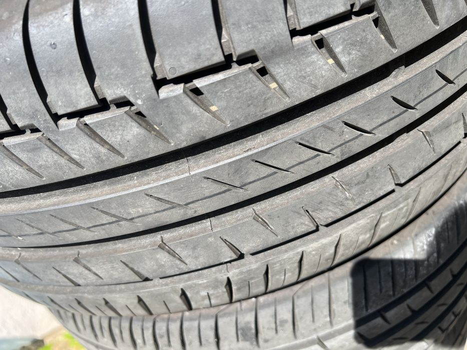 Continental  XL 235/45 R18 98W