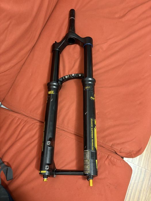 Furca OHLINS RXF 38 M.2