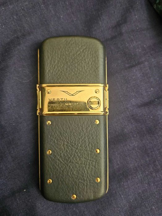 Vertu constellation телефон