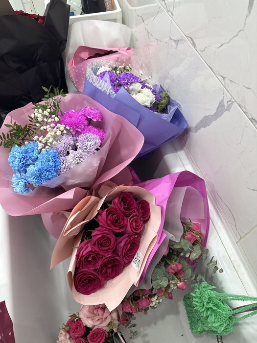 цветы продаю каждые по 2500