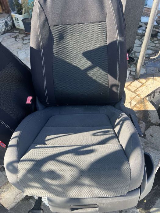 Седалки от VW GOLF PLUS