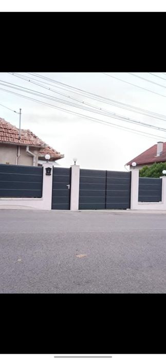 Gard Modern și Porți Fier – Lamele, WPC, aluminiu