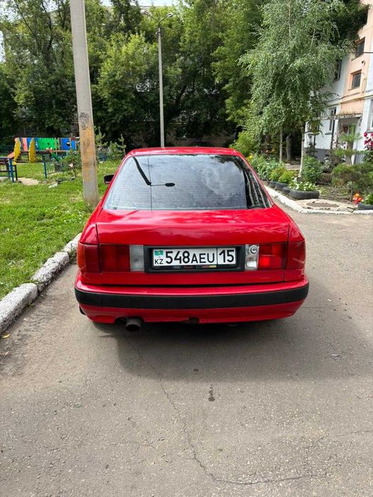 Продам ауди б4, 2 литра