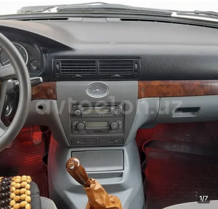 Volga gaz  31 105 Sveji 143 000 yurgan toza 2009-yil