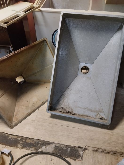 Продам вытяжка зонт