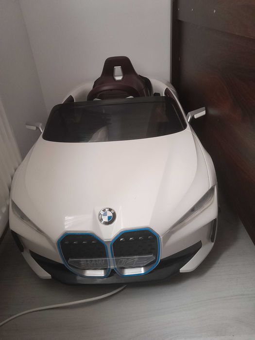 Masina electrica negociabil