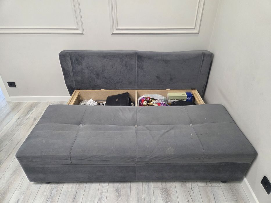Продам тахту-диван.