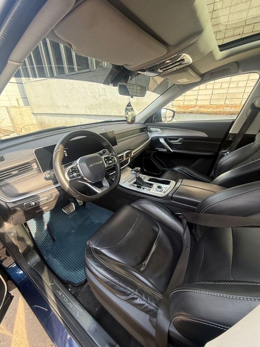 Продам машину Jetour 70 plus
