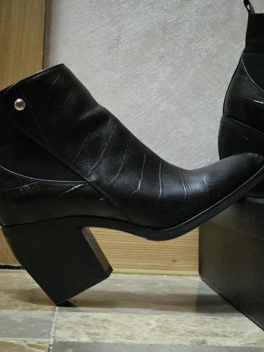 ,Модные Ботильоны Basconi