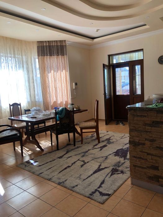 Дом в Наурызбайском районе 20 соток