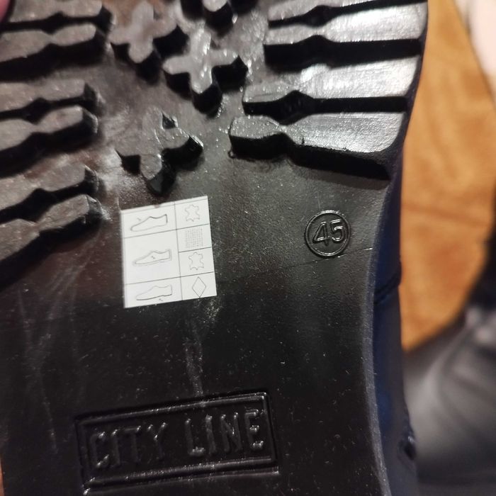 работни обувки нови