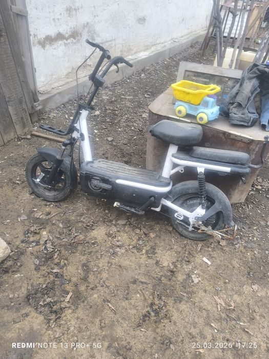 Срочно продам электро скутер