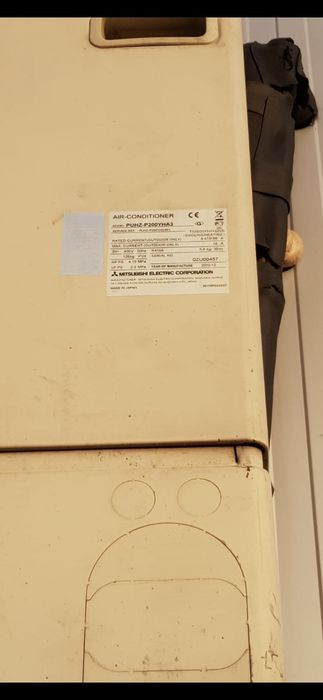 Aer Conditionat MITSUBISHI Duct 72000btu unitate exterioara pentru piese