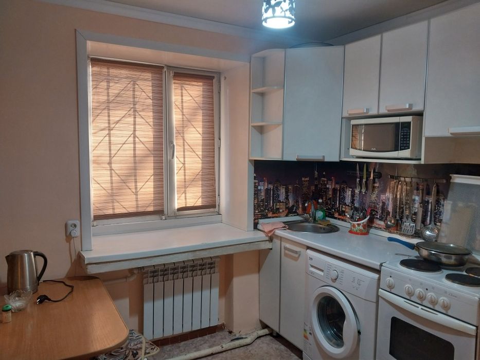 Сдам посуточно 1 комн.кв район Техникума