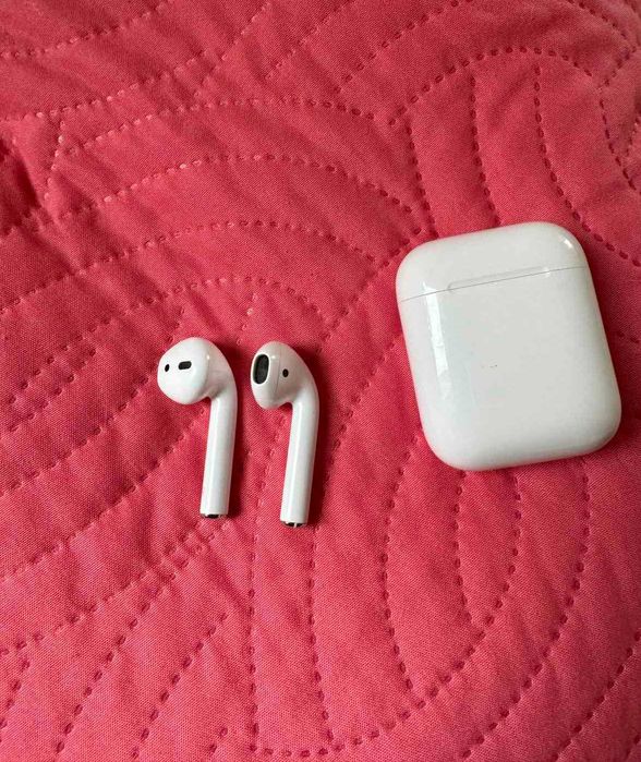 AirPods (2-ро поколение)