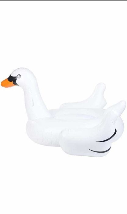 Плувайте с комфорт и стил с нашите надуваеми шезлонг