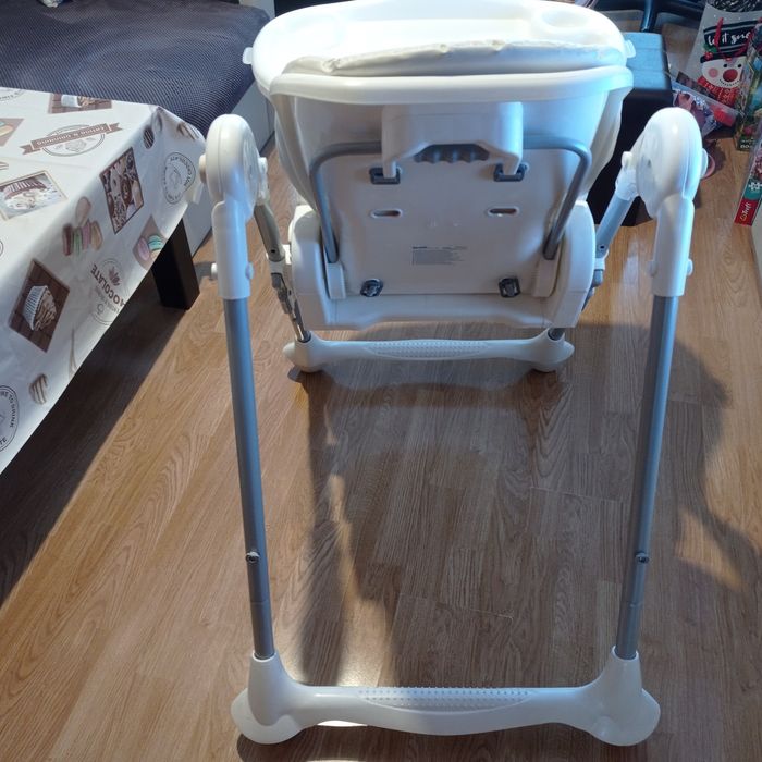 Столче за хранене Brevi