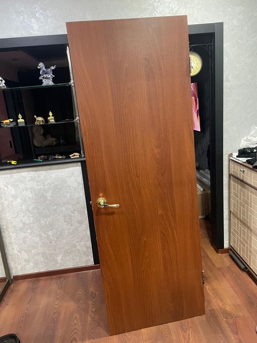 Продам дверное полотно