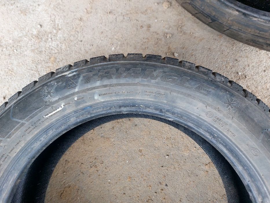 Шины зимние комплект