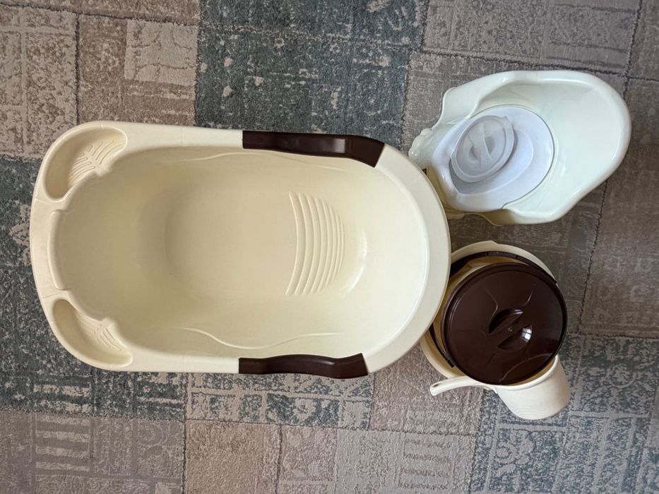 Ванночка + подставка Для купания малыша