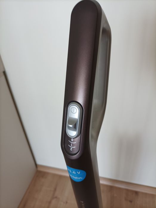 Безжична прахосмукачка Бош BOSCH FLEXXO  SERIES 4 вертикална