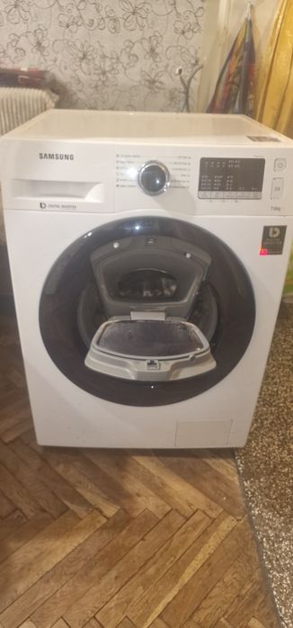 Пералня Samsung  WW7QK44305W за ремонт или за части