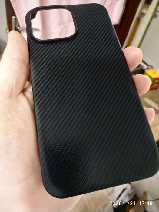 iPhone 14 max case carbon mag safe