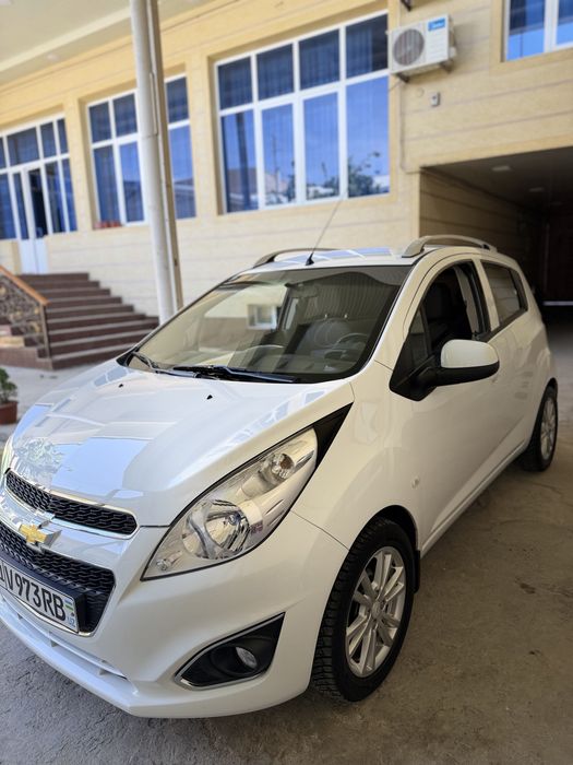 Spark avtomat 2018 yil oq